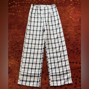 Princess Polly plaid pants - size 4 US